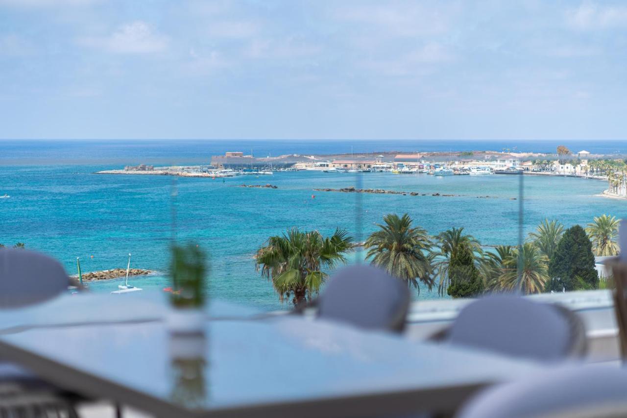Waterside Sea View Apartments Paphos Esterno foto