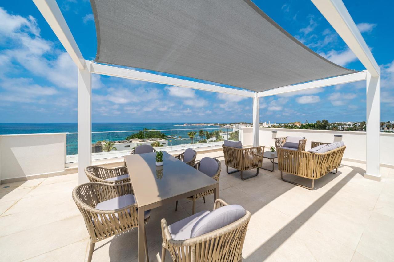 Waterside Sea View Apartments Paphos Esterno foto