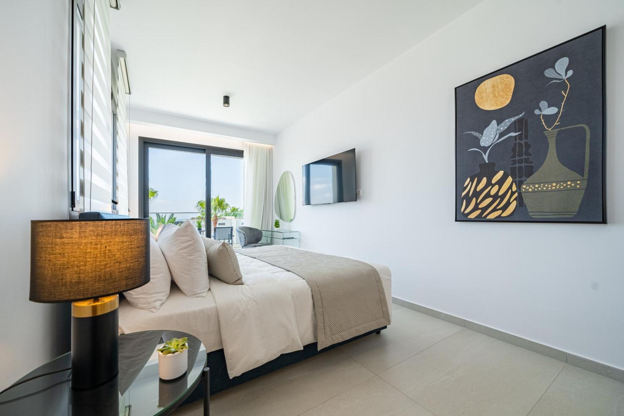 Waterside Sea View Apartments Paphos Esterno foto
